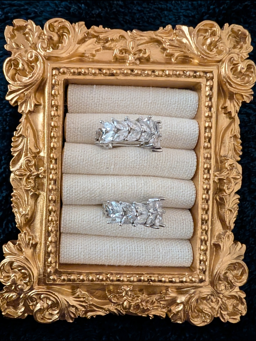 💎 Marquise Cluster CZ Cubic Zirconia Earrings 💎 - Picture 10 of 15